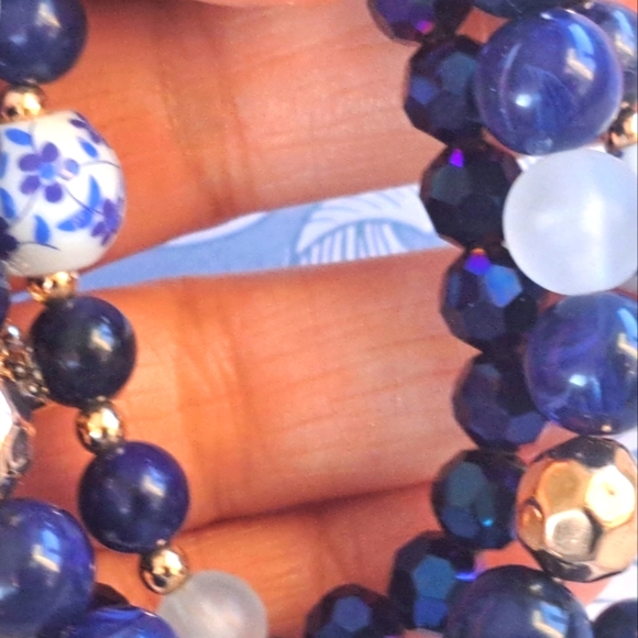 Set of 3 blue galss and ceramic beads - Picture 5 of 5